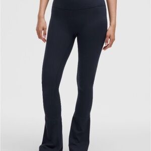 Lululemon hi rise ribbed mini flare